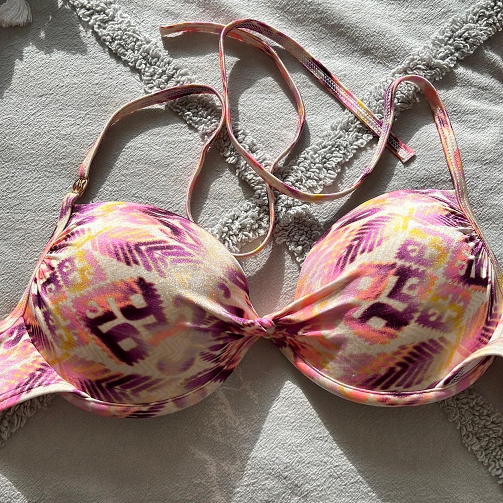 VS bikini top